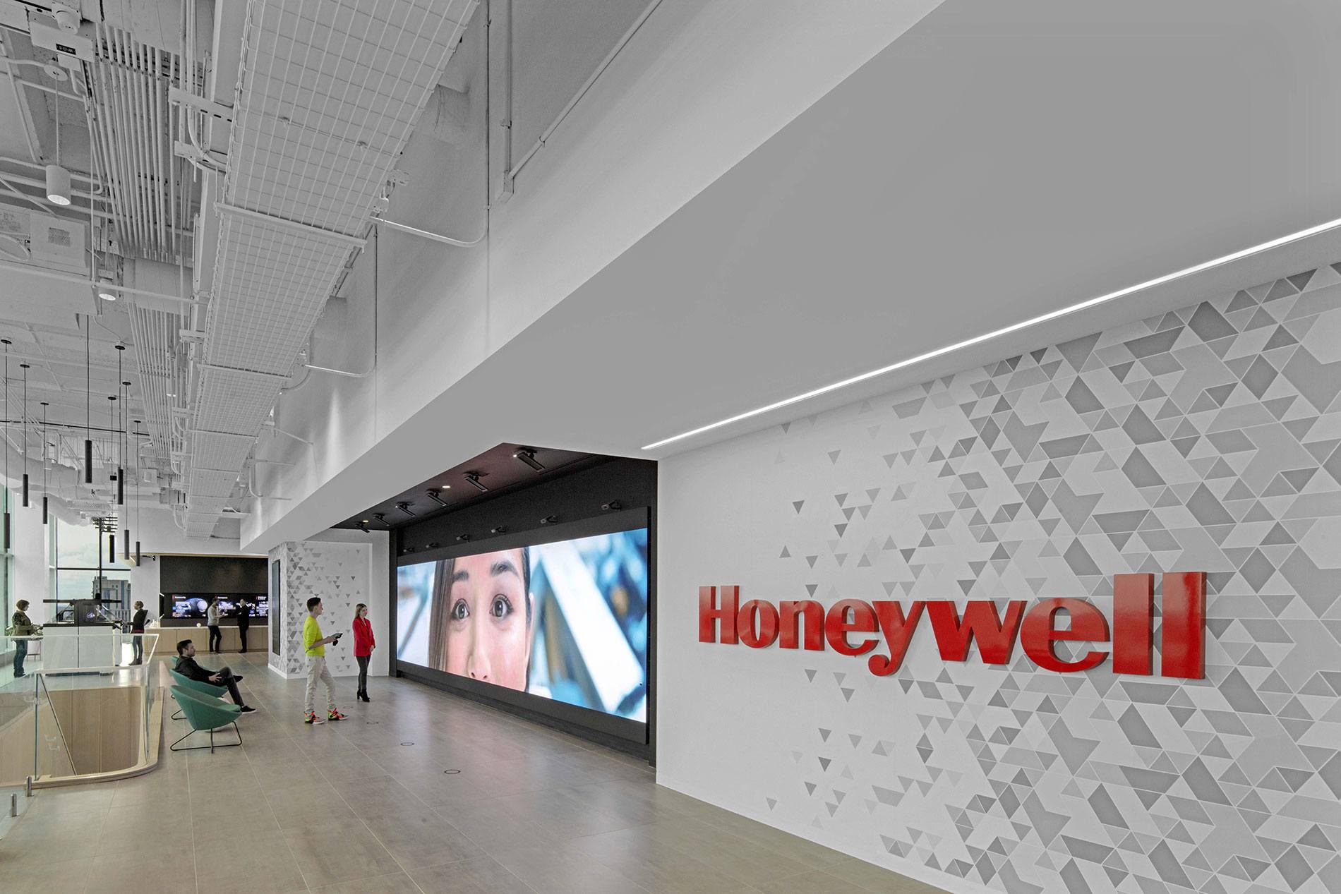 Honeywell Global Headquarters - HOK